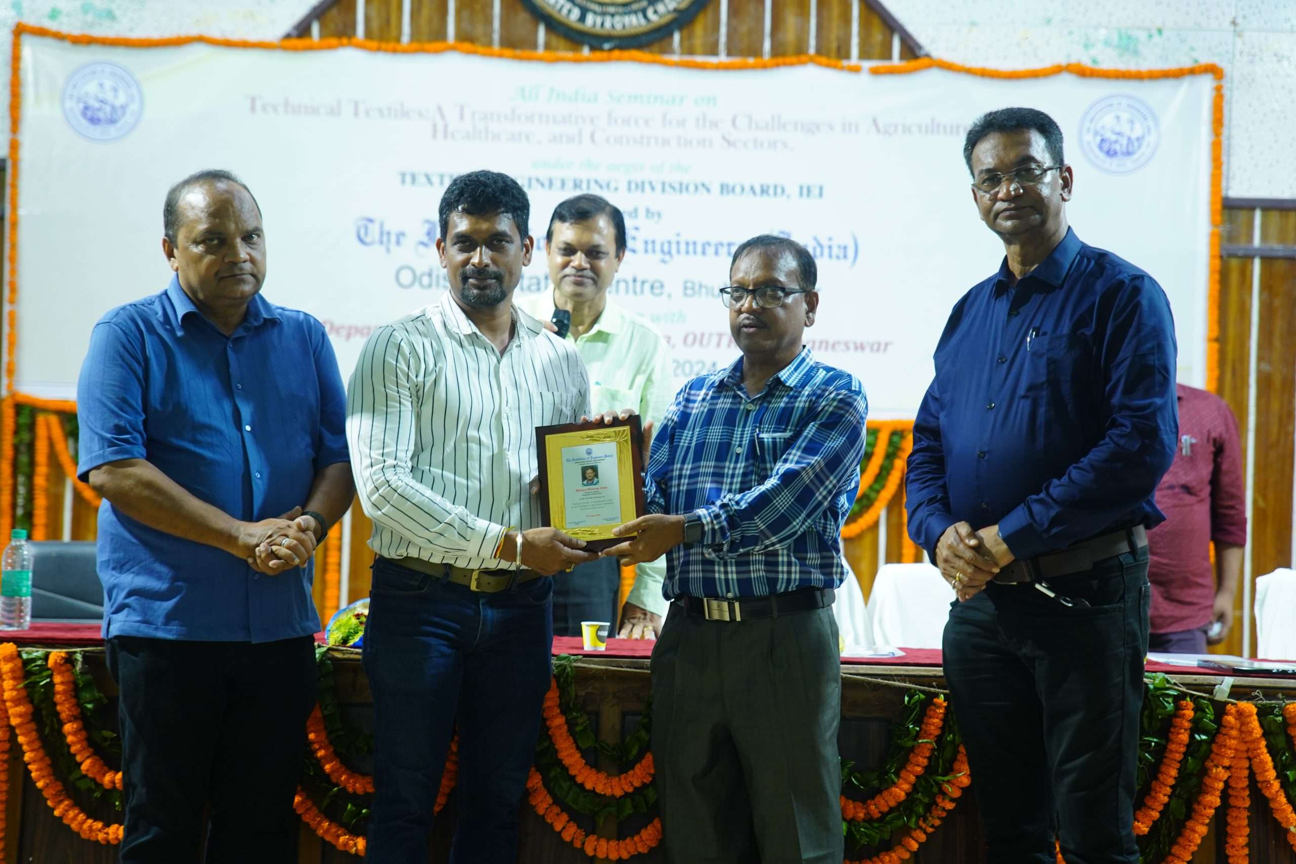 DSC03749 https://corecarbonx.com/wp-content/uploads/2024/08/DSC03749-scaled.jpg